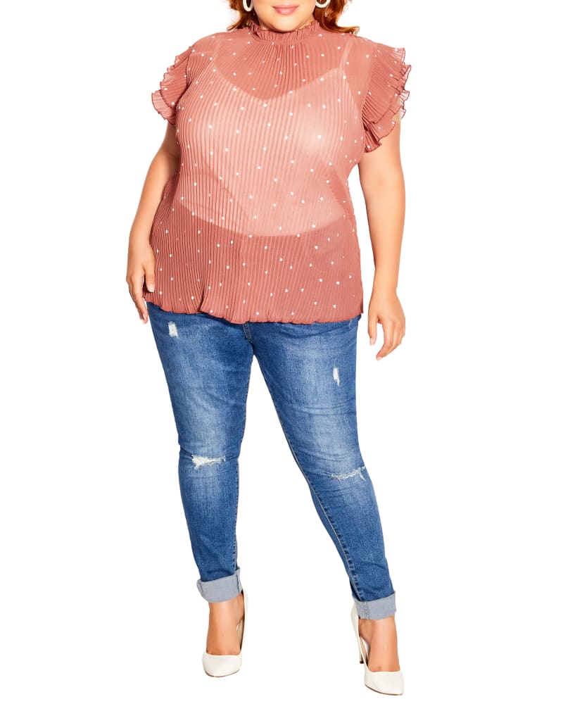 Front of a model wearing a size M Ariel Pleated Spot Top in Cinnamon Spot by City Chic. | dia_product_style_image_id:300406